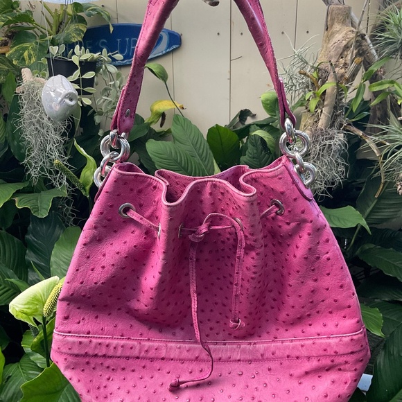 VTG FURLA Raspberry Pink Pebbled Leather w/Drawstring Feature - Picture 1 of 6